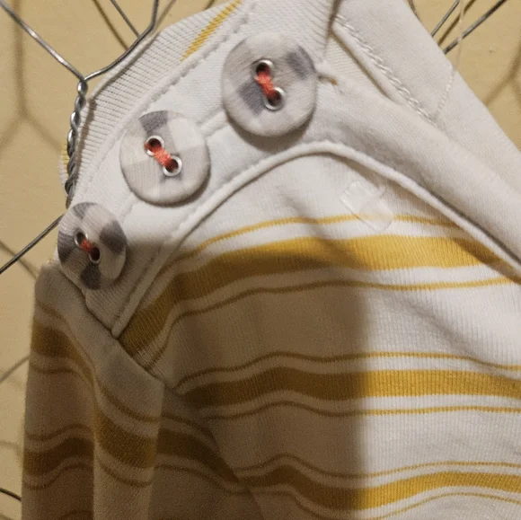 Not For Sale Cabi triped Yellow and White Women's Top - Picture 2 of 4